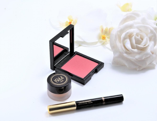 Un teint parfait avec 1944 Paris? Zoom sur un maquillage simple et efficace !