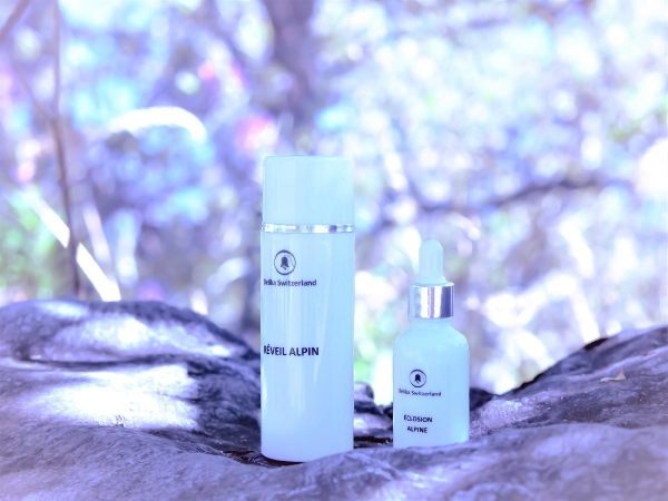 Delika Switzerland ou la délicatesse élégante du soin des peaux sensibles: Réveil Alpin et Éclosion Alpine, mon test et avis!
