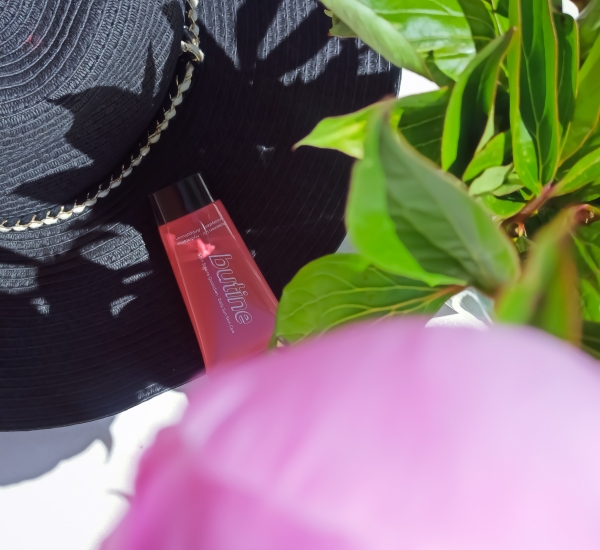 Le soin solaire quotidien de Butine! Un soin ludique à emporter partout avec soi, mon avis!