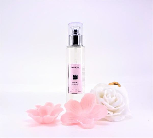 Rêve-Bienêtre: Leur Eau de Rose, un délice sensoriel!