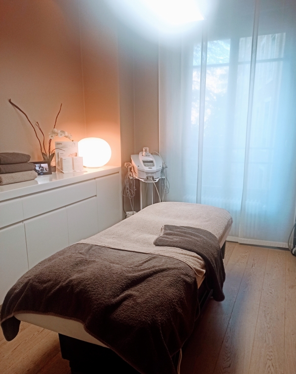 Chez Imaderm à Genève, je teste un soin saisonnier pour rebooster ma peau, mon avis